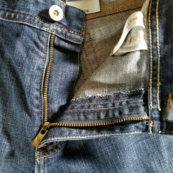 Eddie Bauer Women's Jean's Size 12R Shaped Bootcut Inseam 31 Denim Blue Jean's - Picture 8 of 8